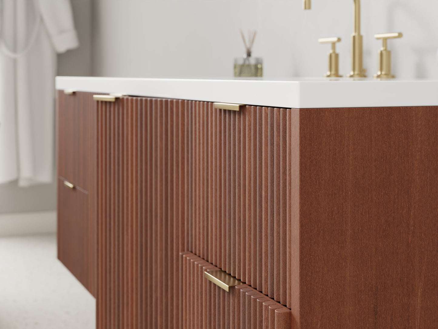 reeded - mahogany - closeup