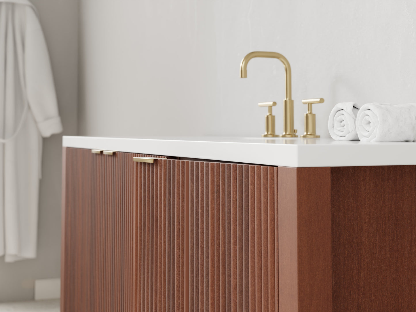 reeded - mahogany - closeup